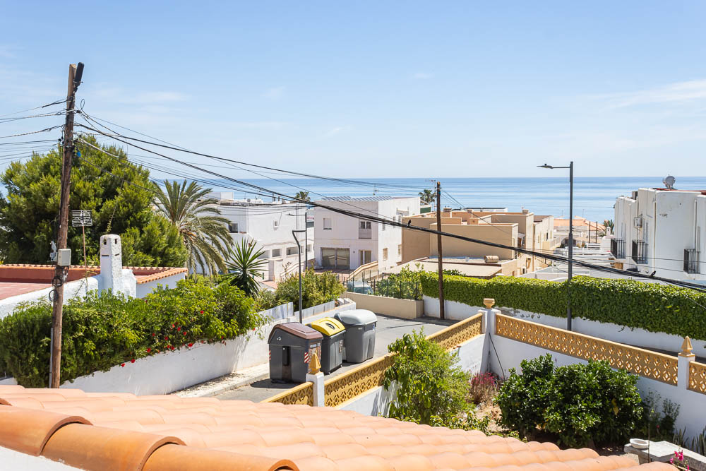 Spectacular Andalusian-Style Semi-Detached Villa with Sea Views in El Palmeral, Mojacar