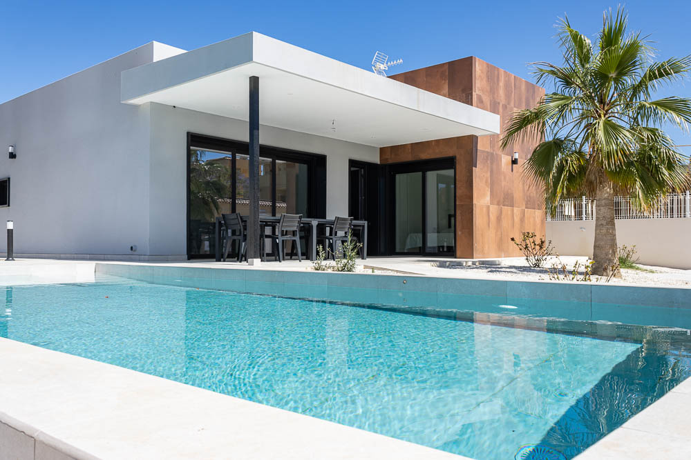 Ready-to-Move-In Detached Villa with Private Pool in Huerta Nueva, Los Gallardos: Fully Furnished & Equipped