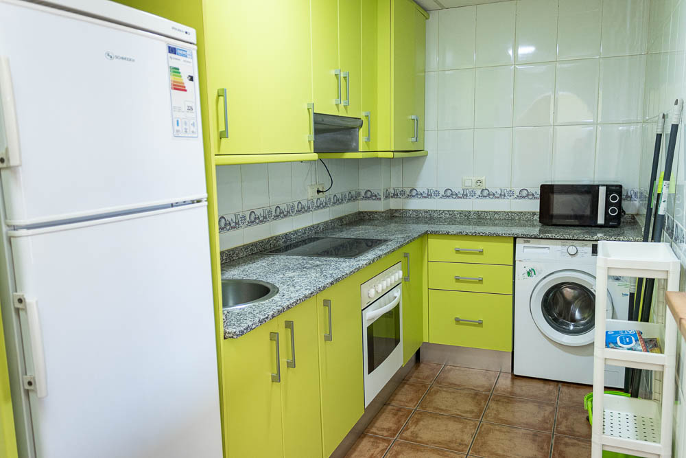 Coqueto Apartamento en Planta Baja con Patio Privado en Garrucha - imagen 10