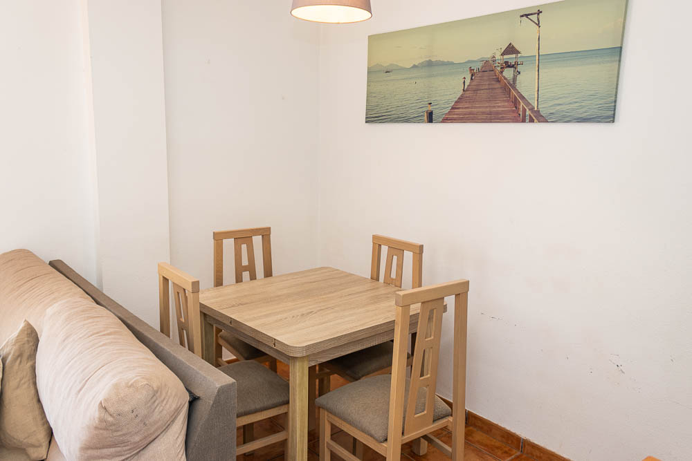 Coqueto Apartamento en Planta Baja con Patio Privado en Garrucha - imagen 5
