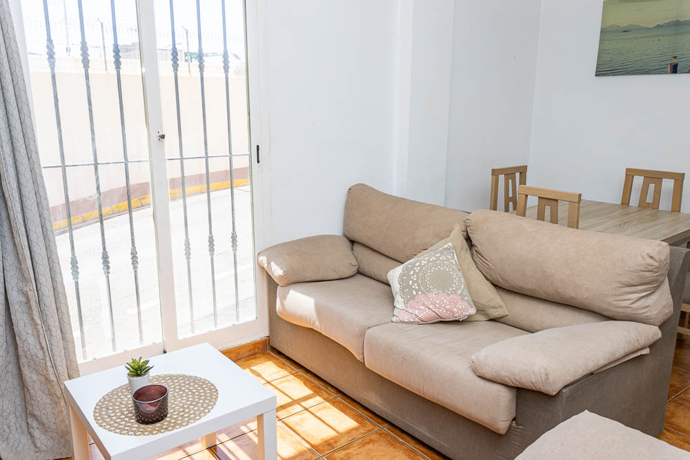 Coqueto Apartamento en Planta Baja con Patio Privado en Garrucha - imagen 8
