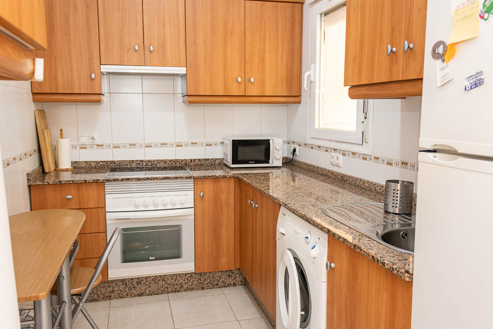 Piso en Venta en Garrucha a 150 m de la Playa, con Terraza, Patio y Plaza de Garaje - imagen 13