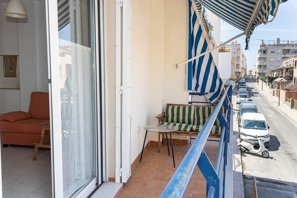 Piso en Venta en Garrucha a 150 m de la Playa, con Terraza, Patio y Plaza de Garaje - imagen 7