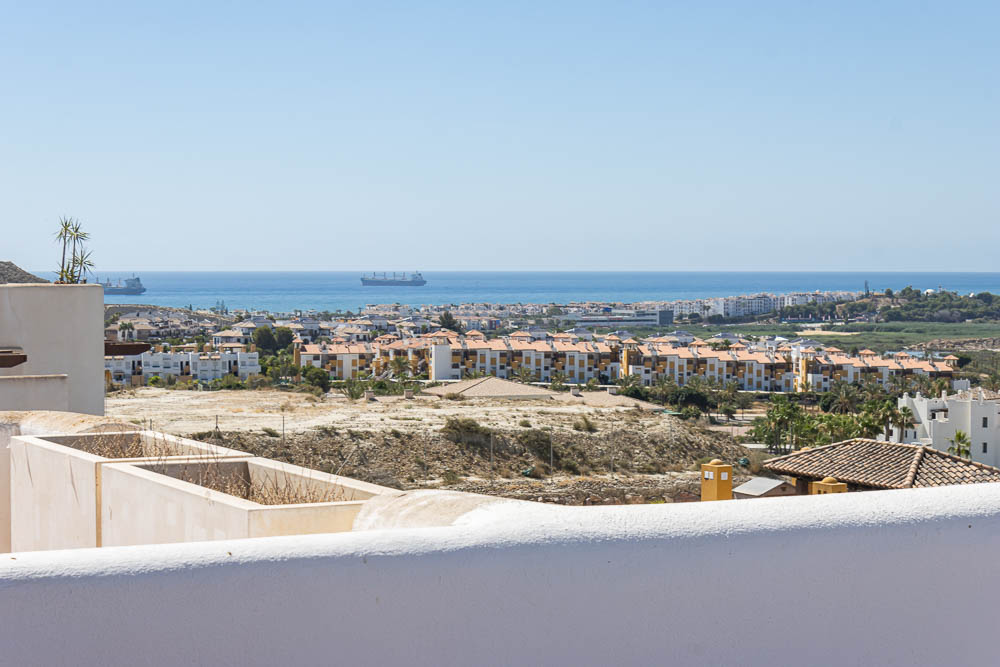Ático con Solarium Privado y Vistas al Mar en Vera Playa – Lomas del Mar V - imagen 18