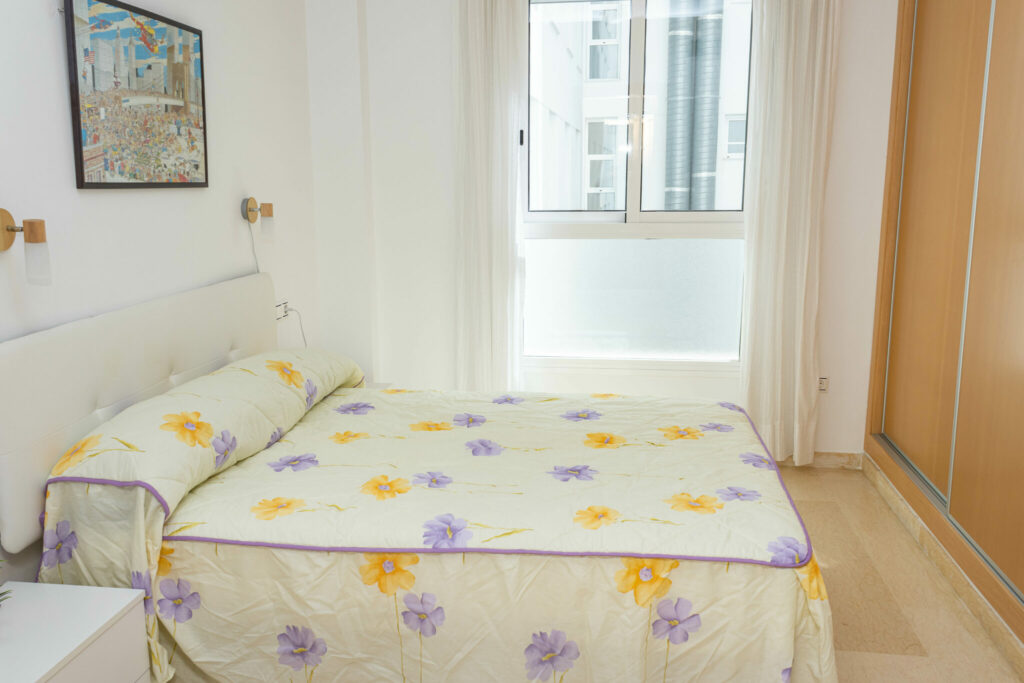 2-bedroom apartment in the heart of Garrucha, 210 m from the sea