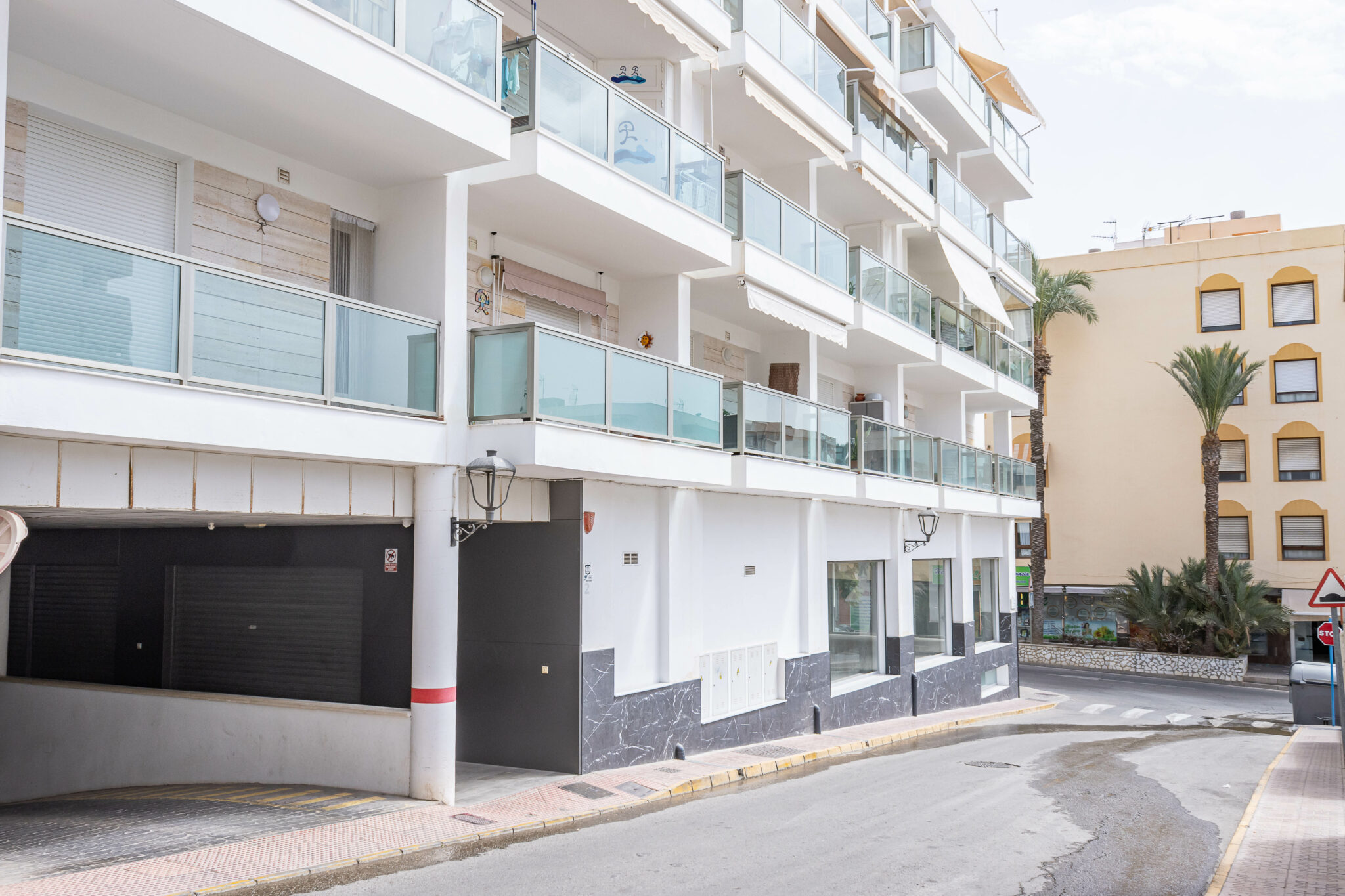 2-bedroom apartment in the heart of Garrucha, 210 m from the sea - imagen 33