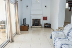 Andalusian Country Villa with Pool, Garden and Tourist Licence in Sopalmo, Mojácar — 4 Bedrooms and Mountain Views - imagen 11