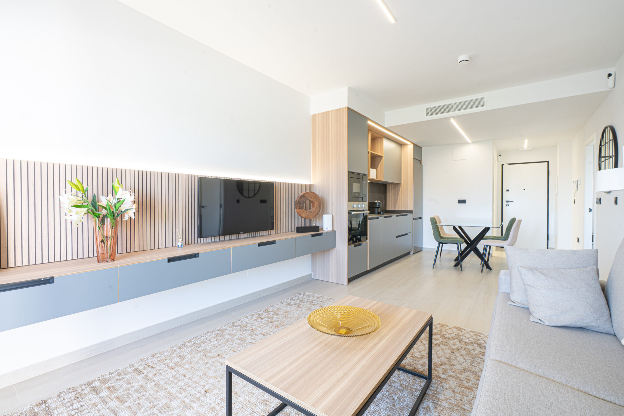 Apartamento de 3 dormitorios en Vera Playa, Almería - imagen 3