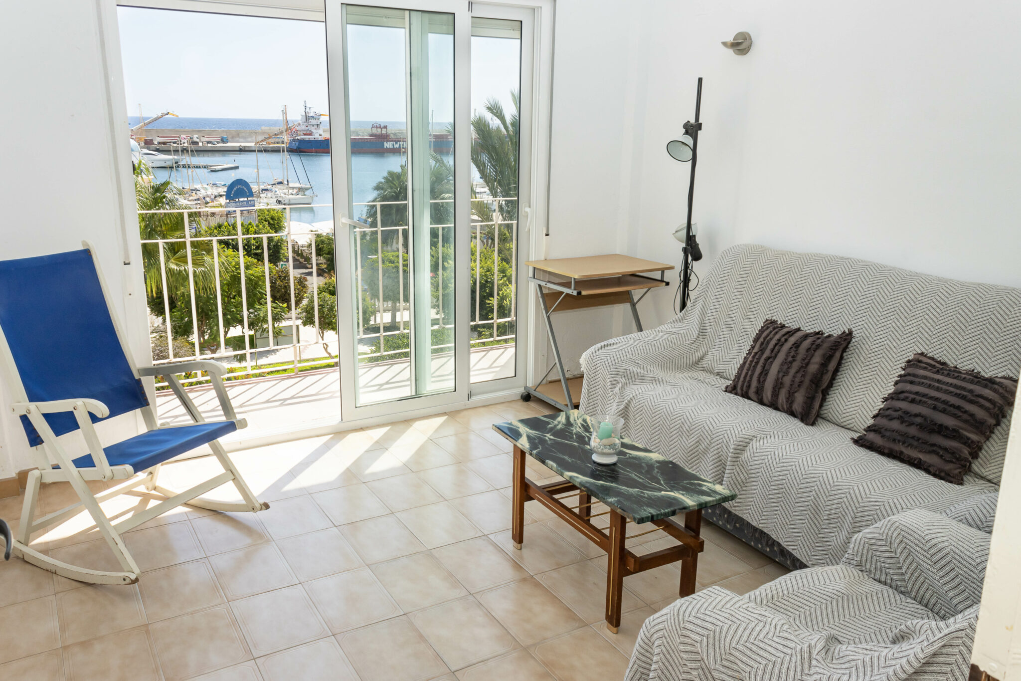 Apartamento de 3 dormitorios en primera línea del Malecón de Garrucha - imagen 17