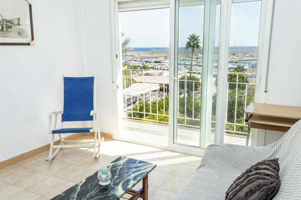 Apartamento de 3 dormitorios en primera línea del Malecón de Garrucha - imagen 18