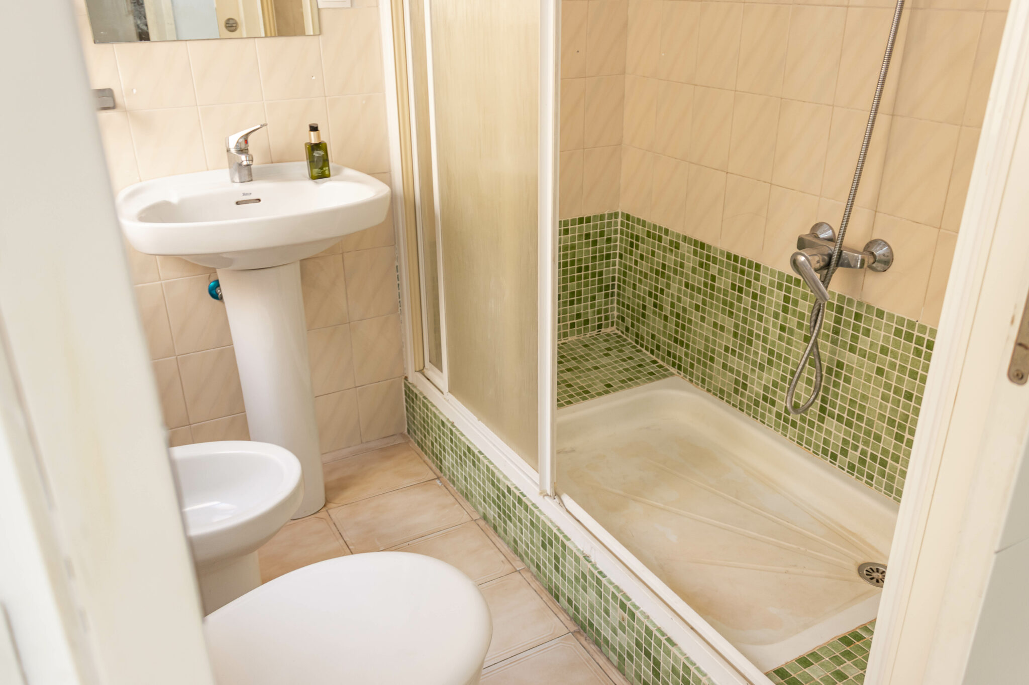 Apartamento de 3 dormitorios en primera línea del Malecón de Garrucha - imagen 26