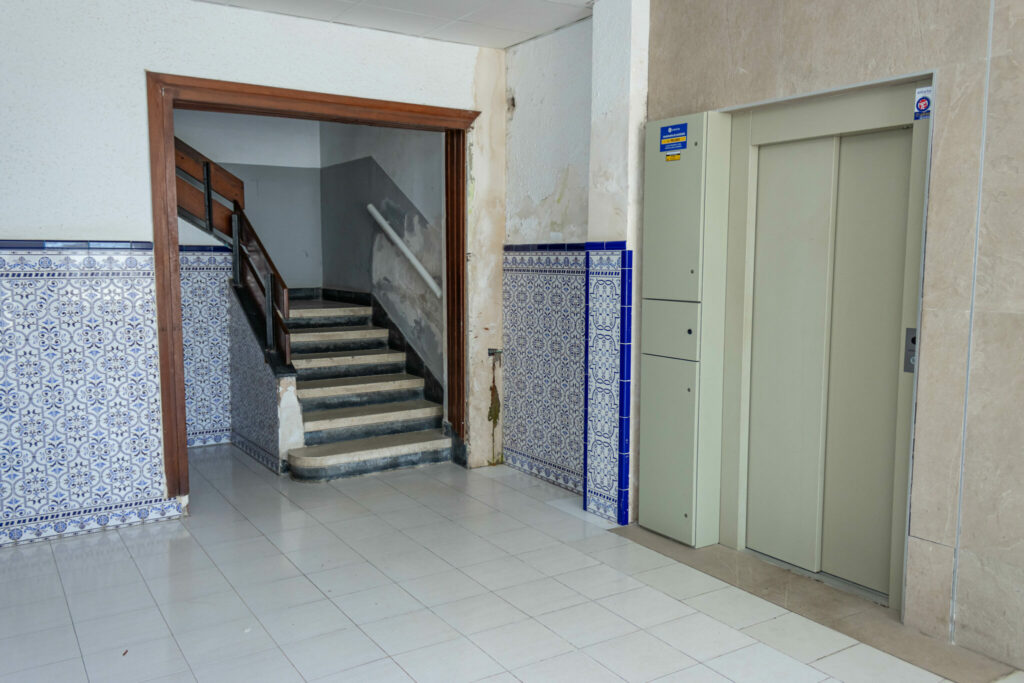 Apartamento de 3 dormitorios en primera línea del Malecón de Garrucha - imagen 33